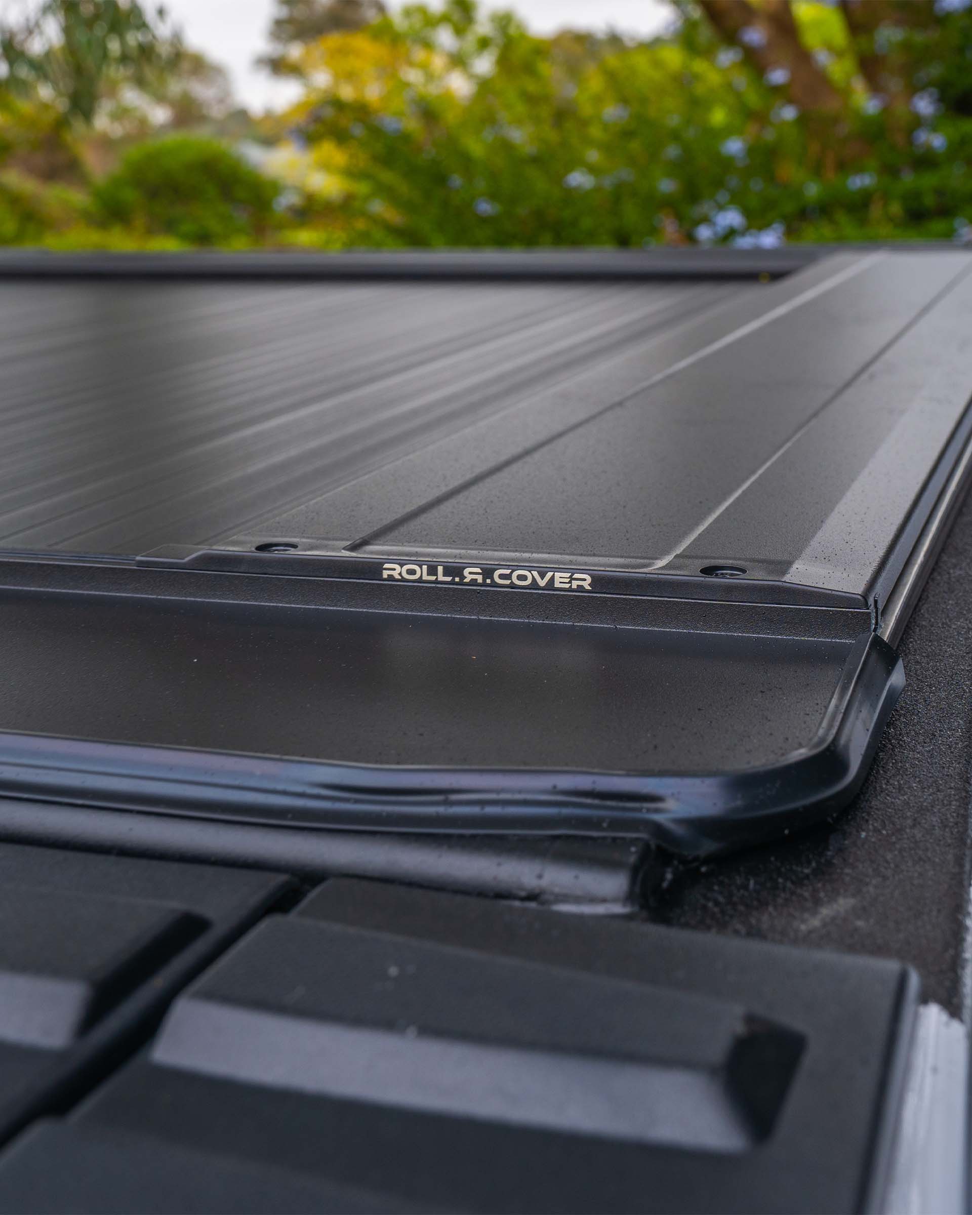Roll R Cover: HSP Roll R Cover closed over the ute tub on a dual cab