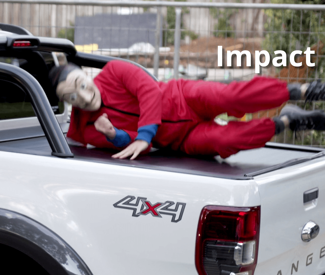 HSP Tailgate Lock: Tail Lock fitted to the tailgate for secure locking