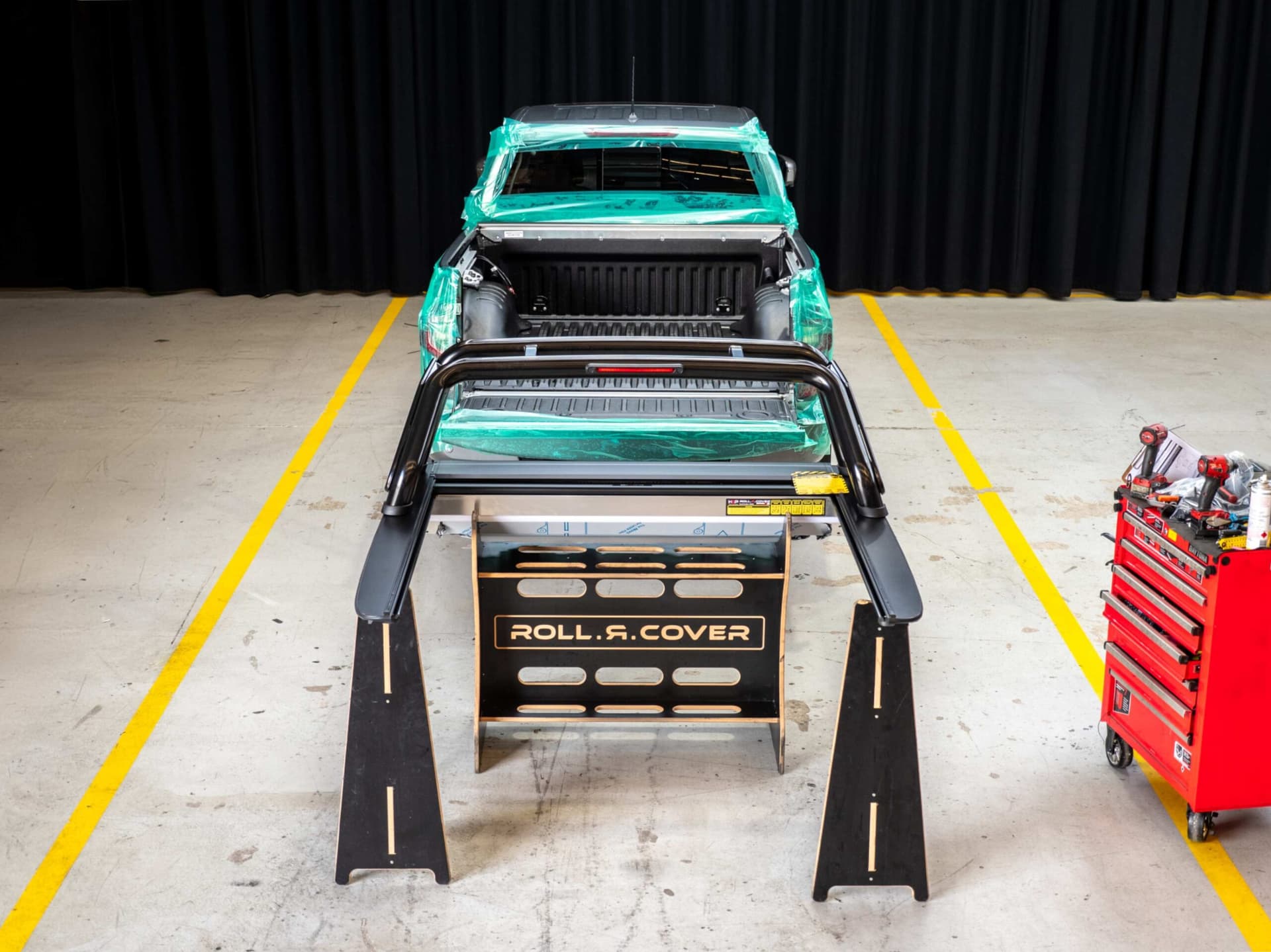 Image showing easy installation of ute roller cover, custom-made for a perfect fit to each tub without the need for cutting or modification.