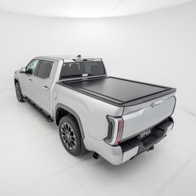 Toyota Tundra fitted with roller shutter, delivering secure bed coverage, weather protection, and compatibility with load-carrying accessories.