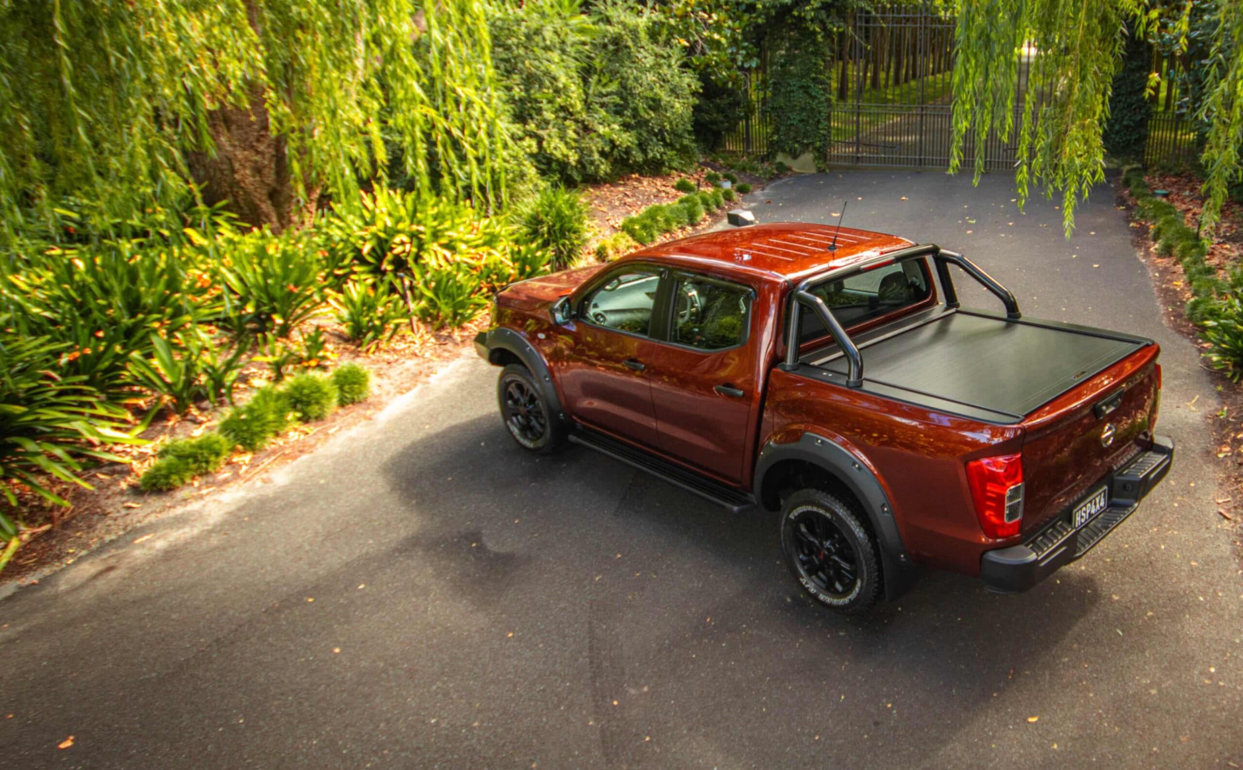HSP Electric Roller Cover fit to a Nissan Navara