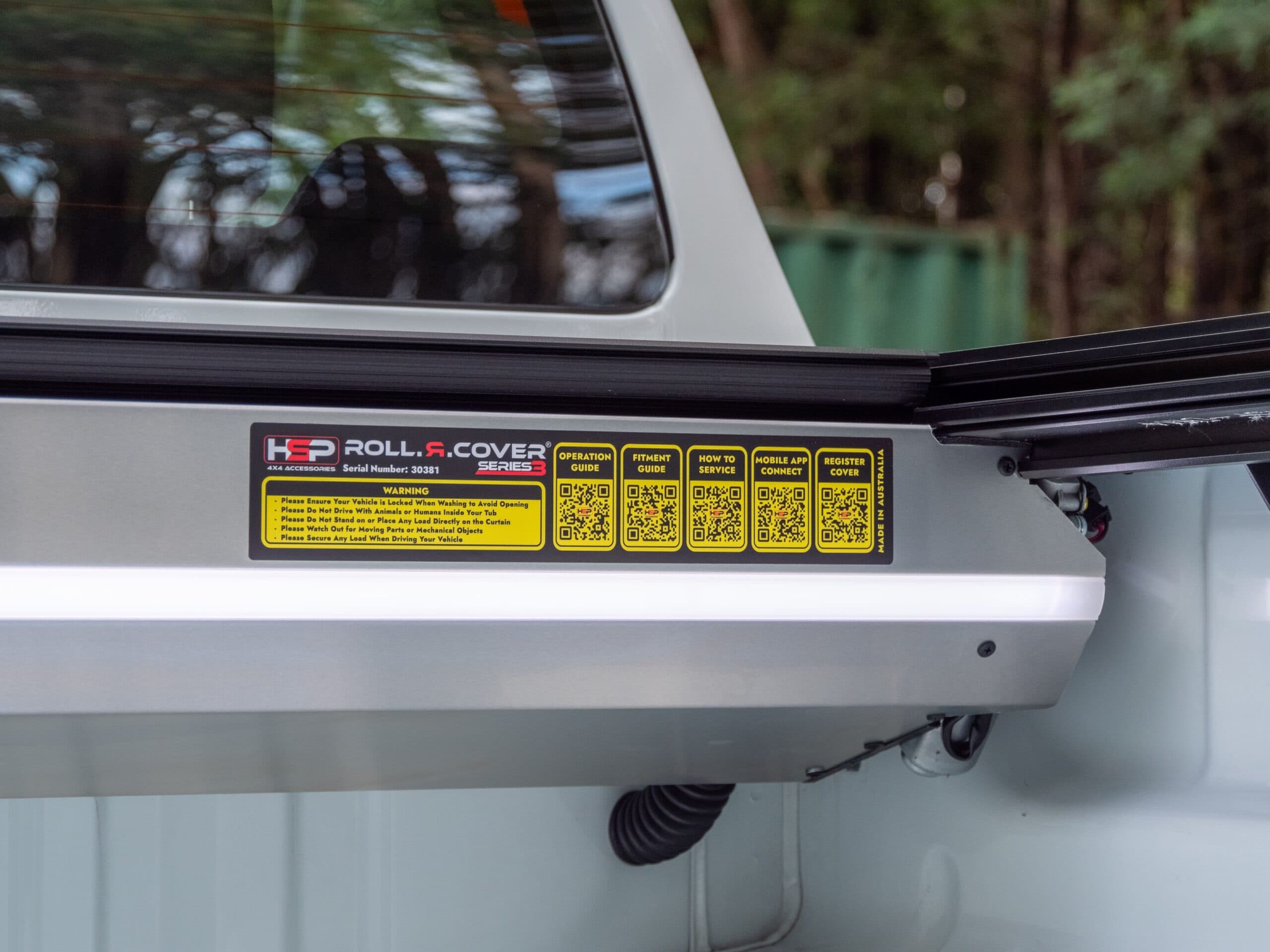 HSP Roller Shutter: Roll R Cover closed over the ute tub on a dual cab