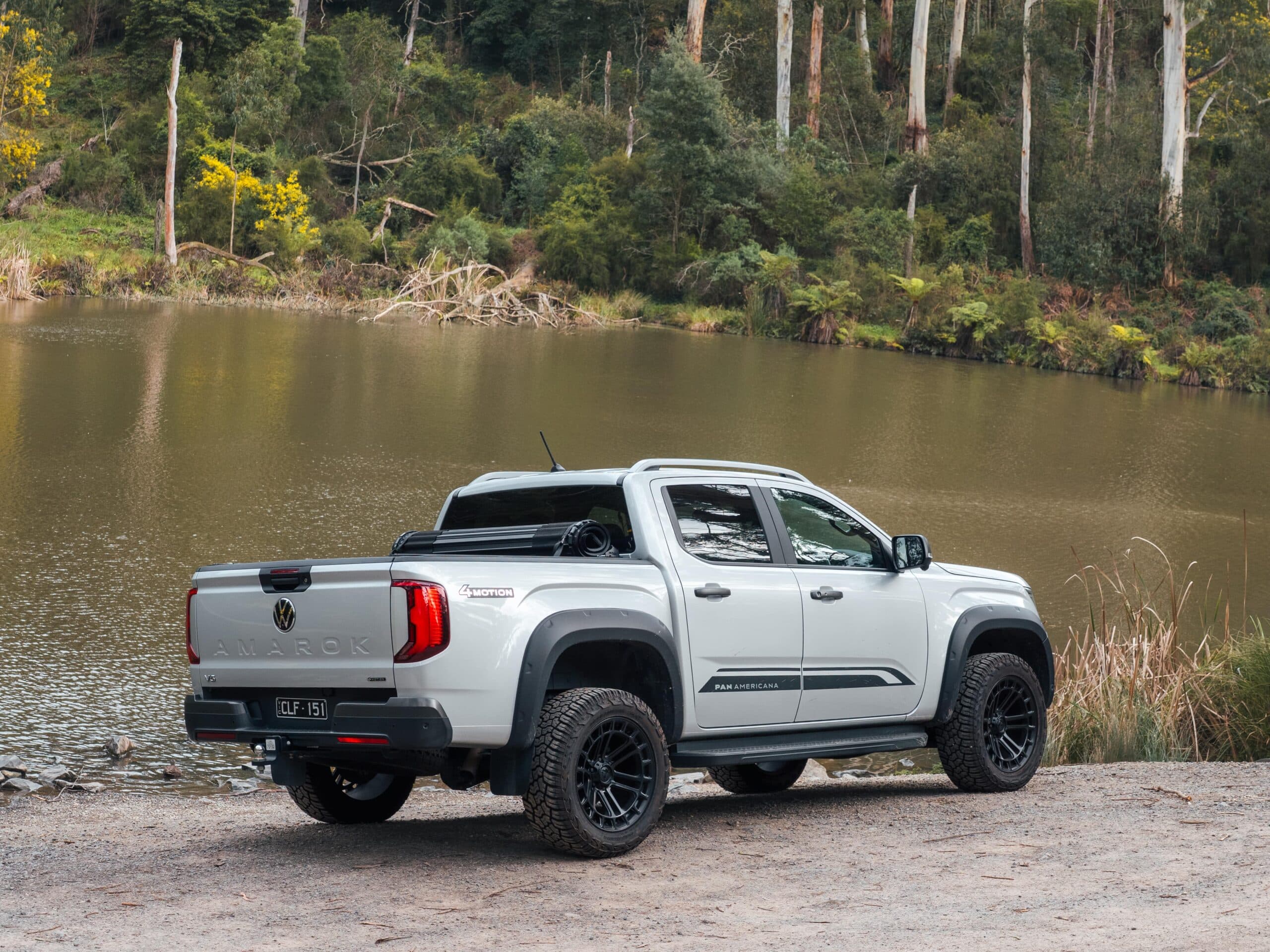 HSP Roll Mate: Roll Mate closed over the ute tub on a dual cab