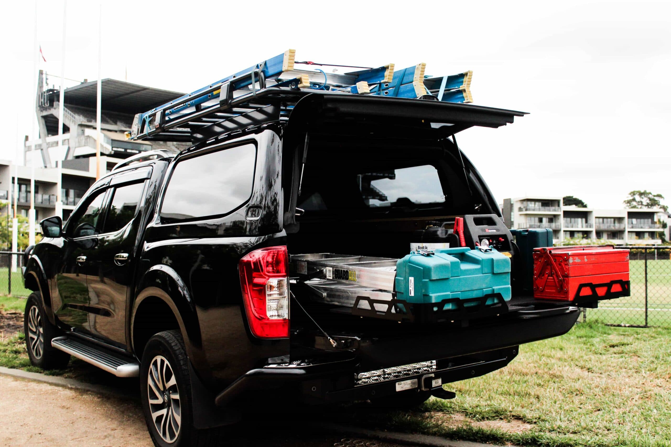 Tray Slide with Canopy Tradie Showcase