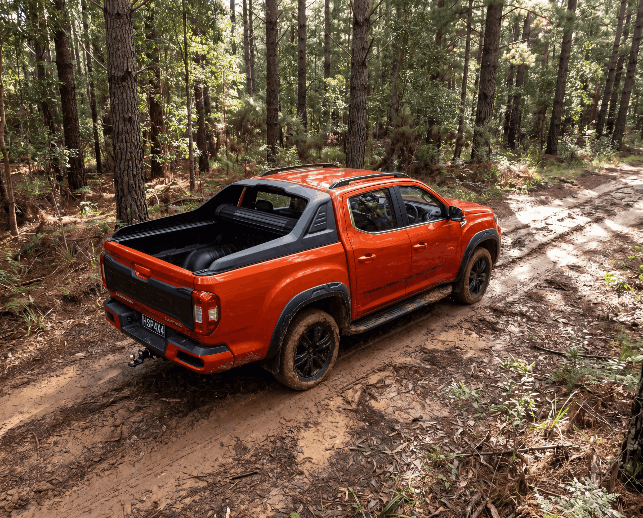 HSP Roll Mate: Australian-made roller covers, racks and tub gear on a dual cab ute